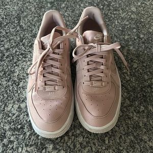 Air Force One Pink platform